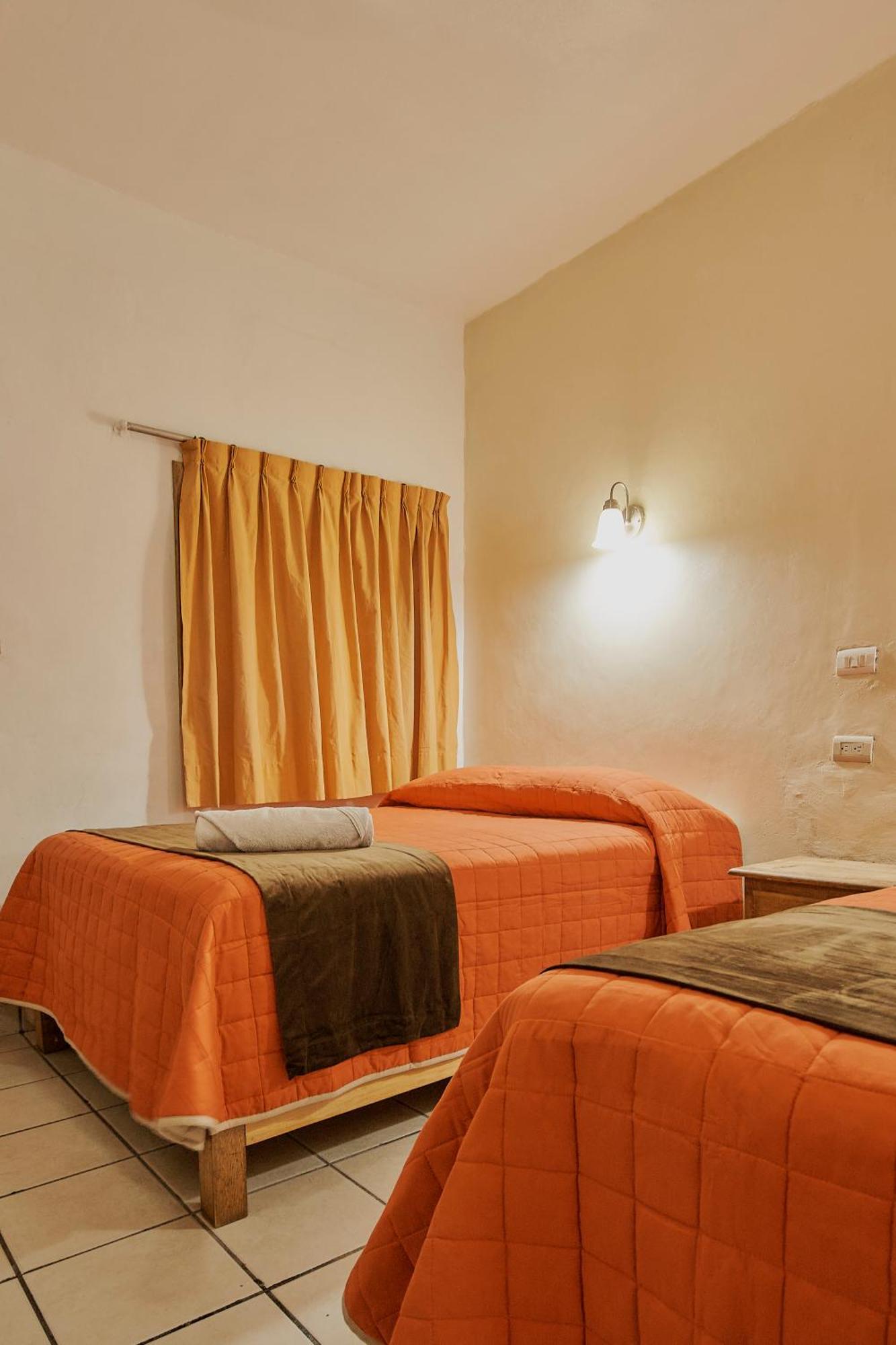 Hotel Cervantino タパチュラ エクステリア 写真